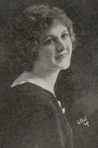 Photo Mae Gaston