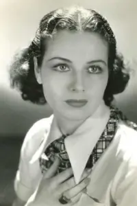 Photo June Travis