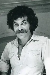 Photo Boris Szulzinger