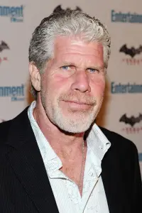 Photo Ron Perlman #519046