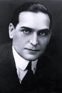 Photo Earle Williams