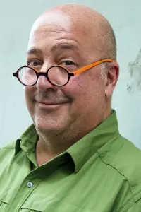 Photo Andrew Zimmern