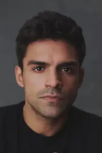 Photo Sean Teale