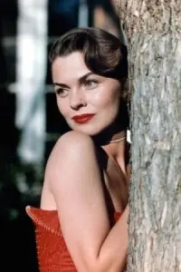 Photo Joanne Dru