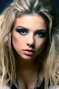 Photo Tina Karol