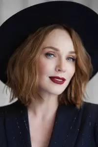Photo Albina Dzhanabaeva