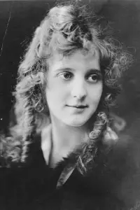 Photo Louise Huff #514892