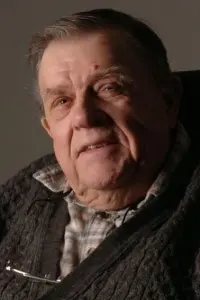 Photo Pat Hingle