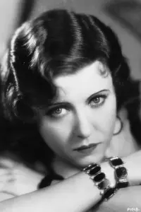 Photo Ruth Chatterton