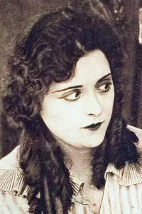 Photo Josephine Stevens