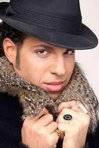 Photo Jonathan Kashanian