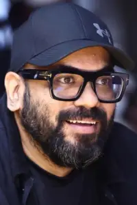 Photo Suparn Verma #370576