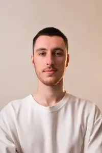 Photo Kirk Mihelakos