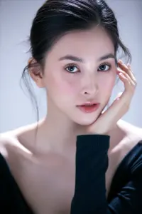 Photo Trần Tiểu Vy