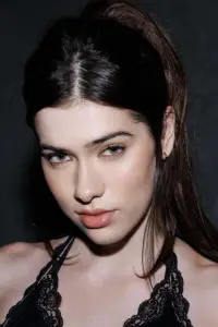 Photo Shelley Q. #522427