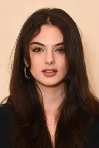 Photo Deva Cassel #347775