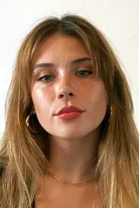 Photo Mia Tomlinson #522453