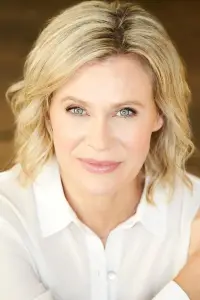 Photo Lisa Ryder #333321