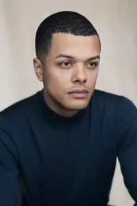 Photo Dylan Brady #136355