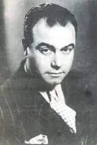 Photo Togo Mizrahi