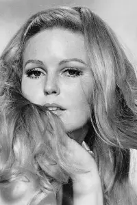 Photo Veronica Carlson