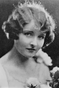 Photo Gladys McConnell