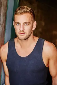 Photo Dylan Hare #375377