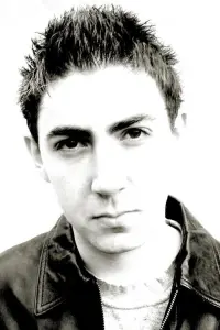 Photo Lewis James