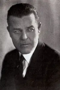 Photo Harry A. Pollard