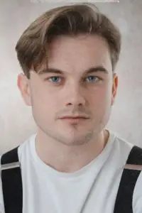 Photo Callum Parker #501916