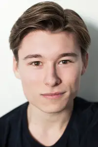 Photo Phillip Forest Lewitski #357951