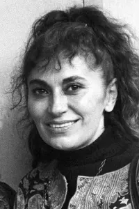 Photo Nana Aslanoglu
