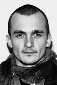 Photo Rupert Friend