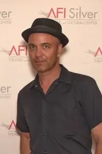 Photo James June Schneider