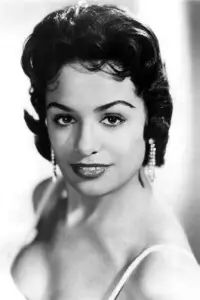 Photo Barbara McNair #341907