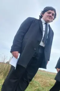 Photo Oliver Walkin Bell