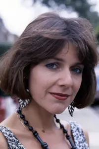 Photo Belinda Lang #518396