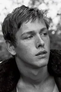 Photo Harris Dickinson #327956