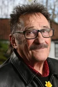 Photo Paul Chuckle