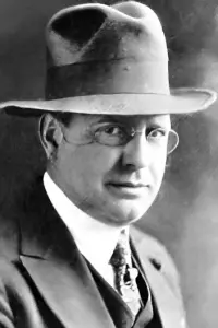 Photo Burton L. King