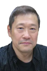 Photo Junichi Miyashita