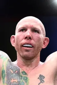 Photo Josh Emmett