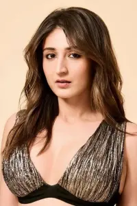 Photo Dhvani Bhanushali