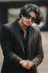 Photo Arosh Khan #352739