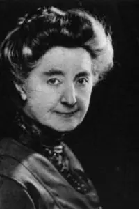 Photo Cora Drew #503787