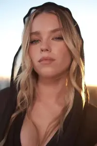 Photo Milly Alcock #525046