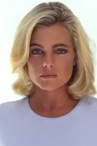Photo Erika Eleniak