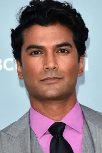 Photo Sendhil Ramamurthy