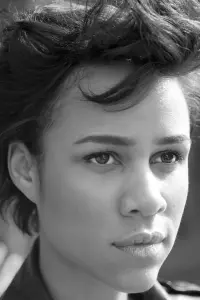 Photo Zawe Ashton