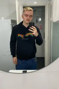 Photo Travis Page #293189